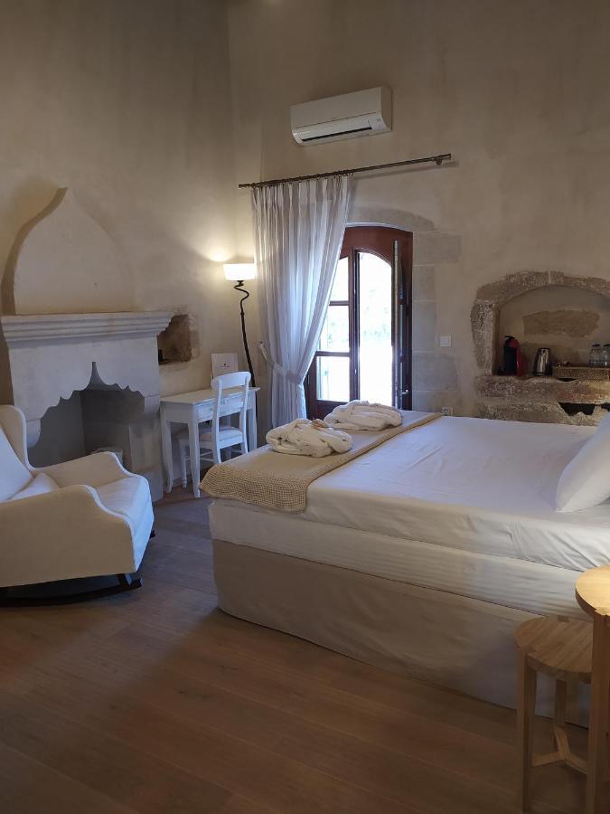 Wild Violet Villa: An Old Vision Of Luxury Melidhónion エクステリア 写真